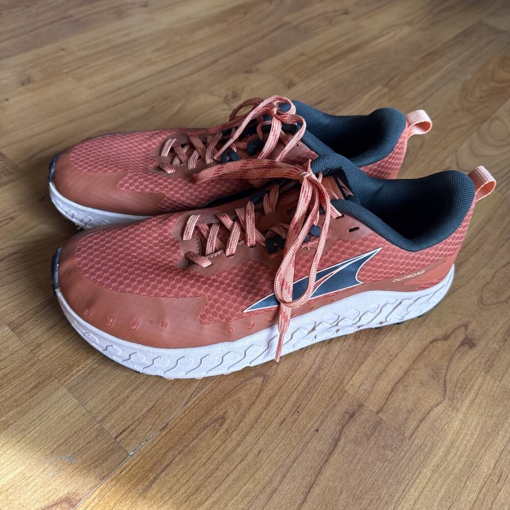 Altra Women's Size 10 Outroad ALOA7R72680 Red Orange Trail Running Shoes Sneaker